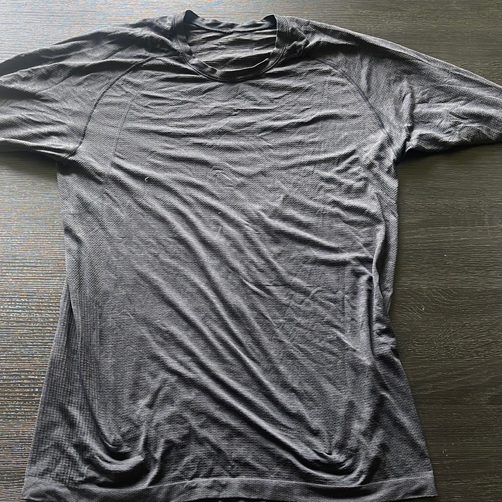 LuluLemon Long sleeve